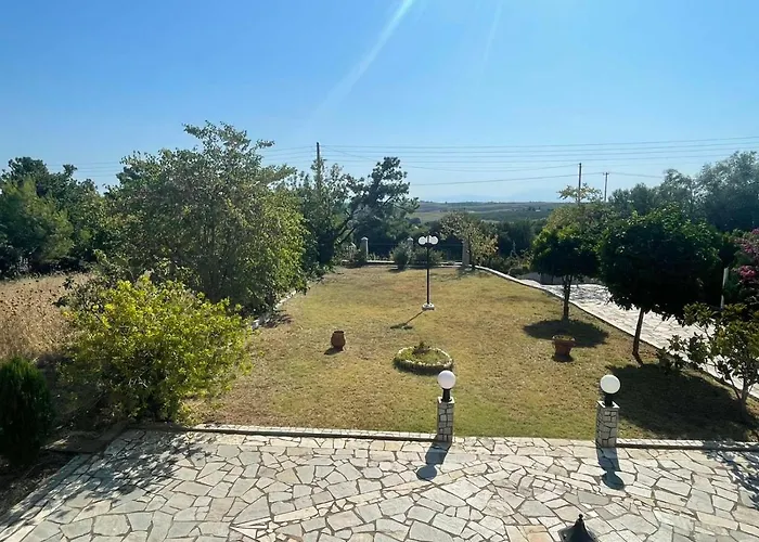 Harris Nea Poteidaia